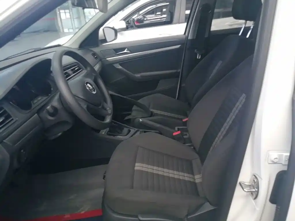 Volkswagen Lavida — миниатюра 15