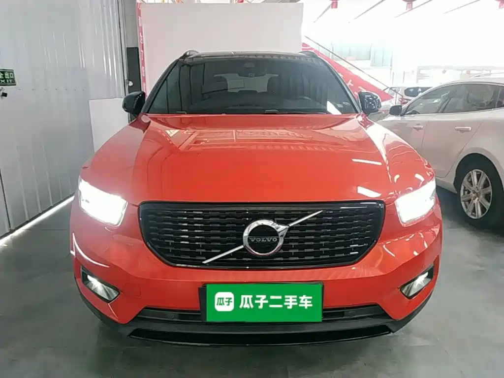 Volvo XC40 — миниатюра 3