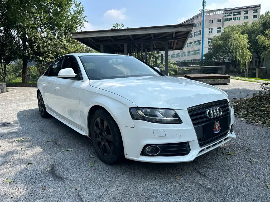 Audi A4L — миниатюра 2
