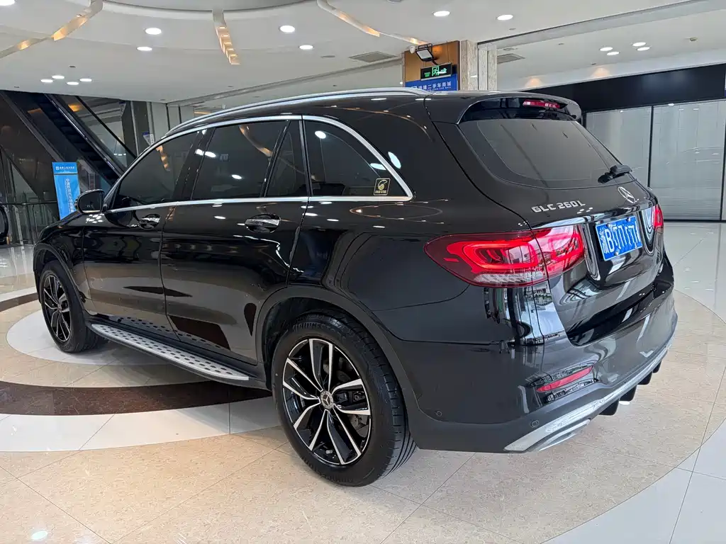 Mercedes-Benz GLC — миниатюра 12