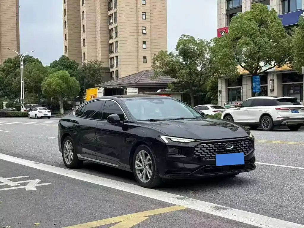 Ford Mondeo 2023 EcoBoost 245 Luxury