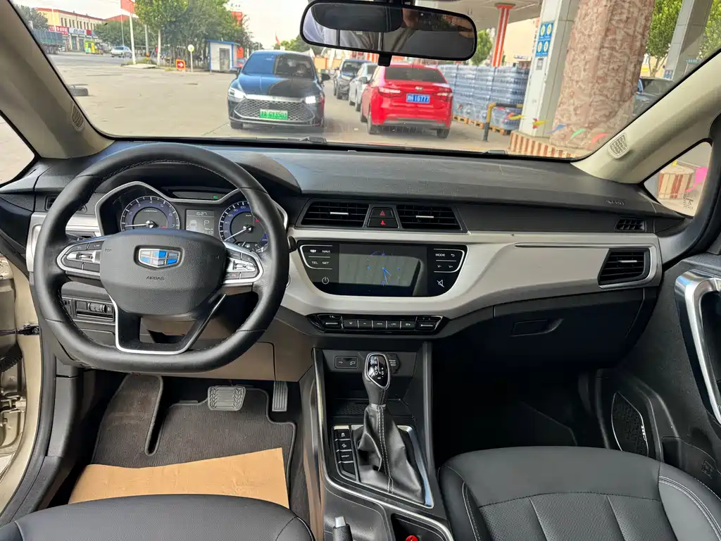 Geely Vision X3 — миниатюра 16