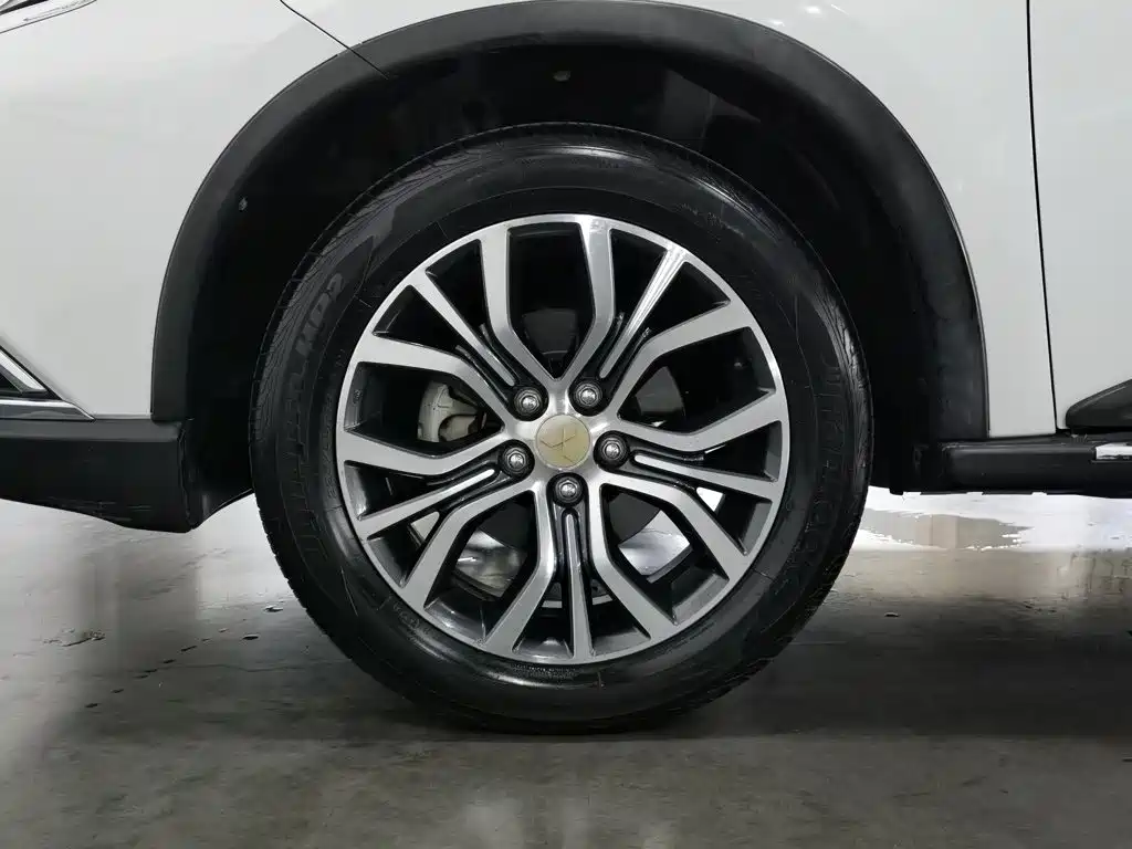 Mitsubishi Outlander — миниатюра 17