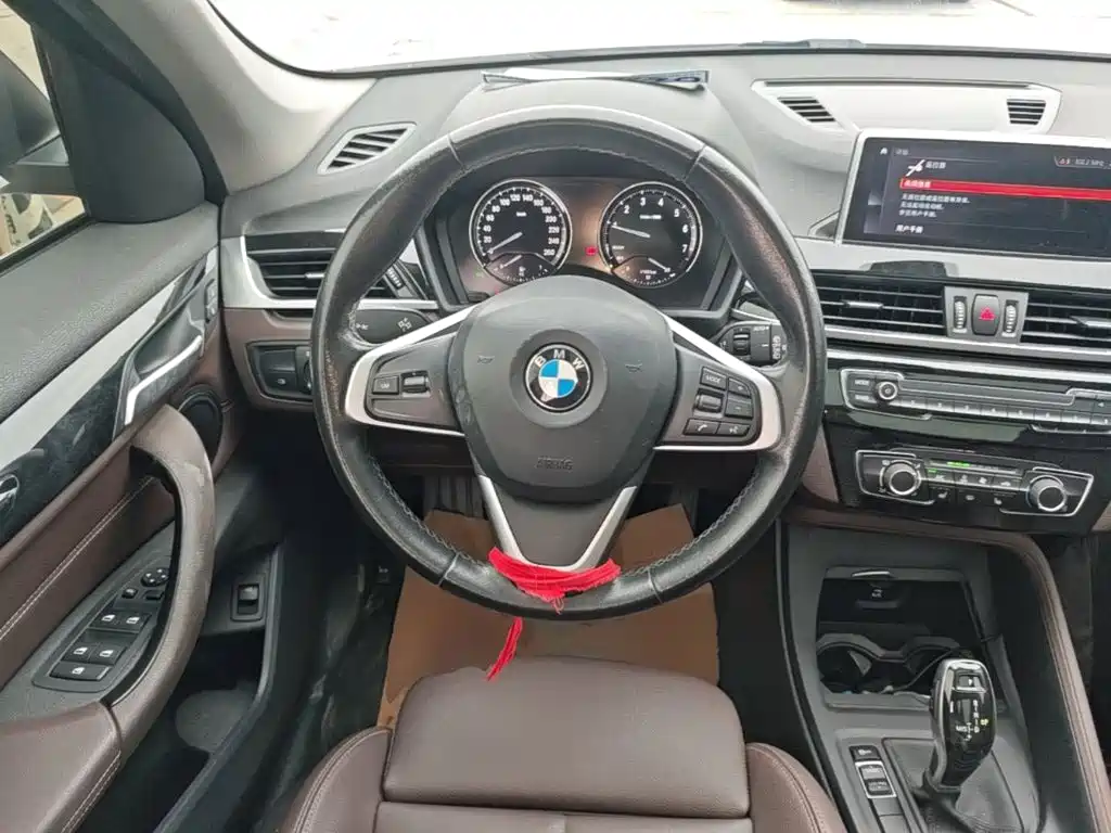 BMW X1 — миниатюра 11