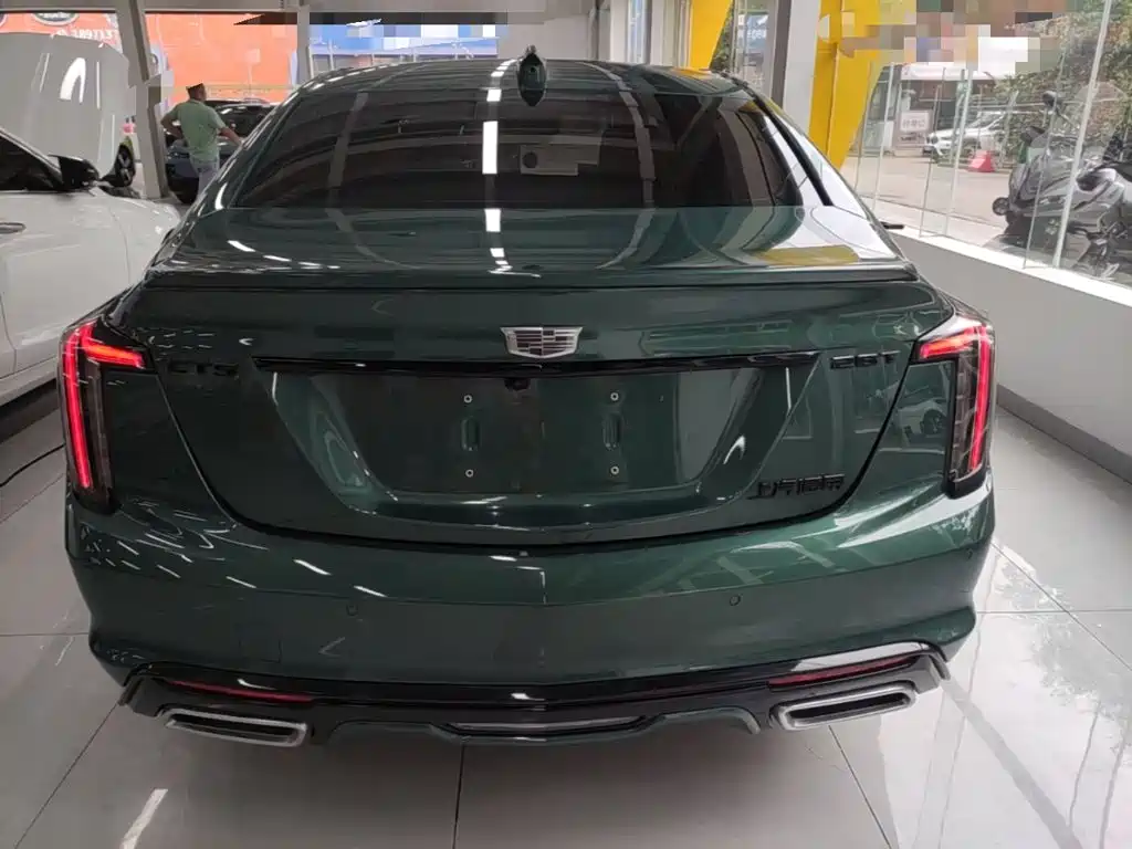 Cadillac CT5 — миниатюра 6