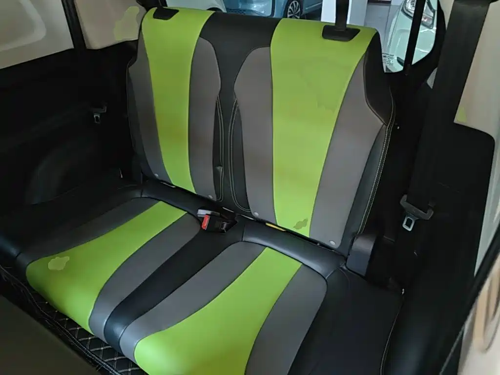 Roewe Clever — миниатюра 17