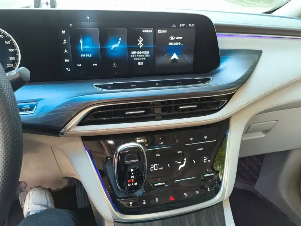 Buick GL8 2022 ES 653T Comfort