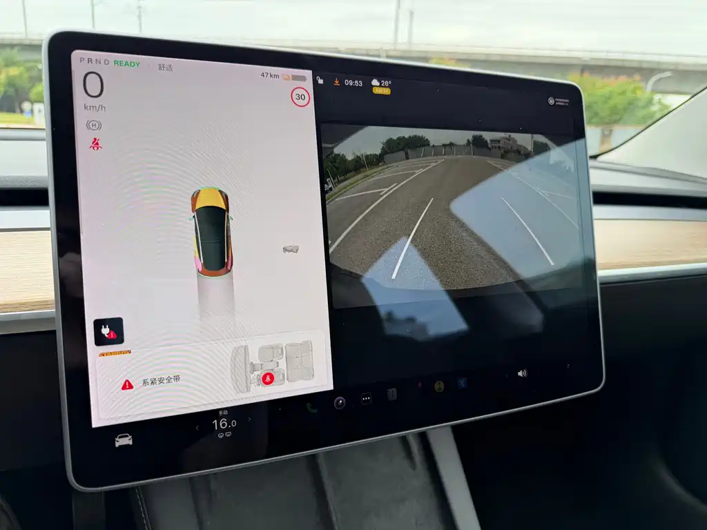 Tesla Model 3 — миниатюра 15