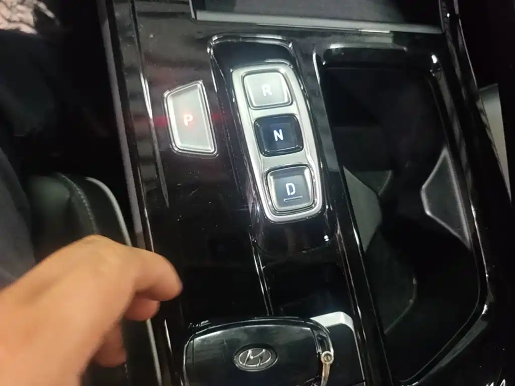 Hyundai Custo — миниатюра 14
