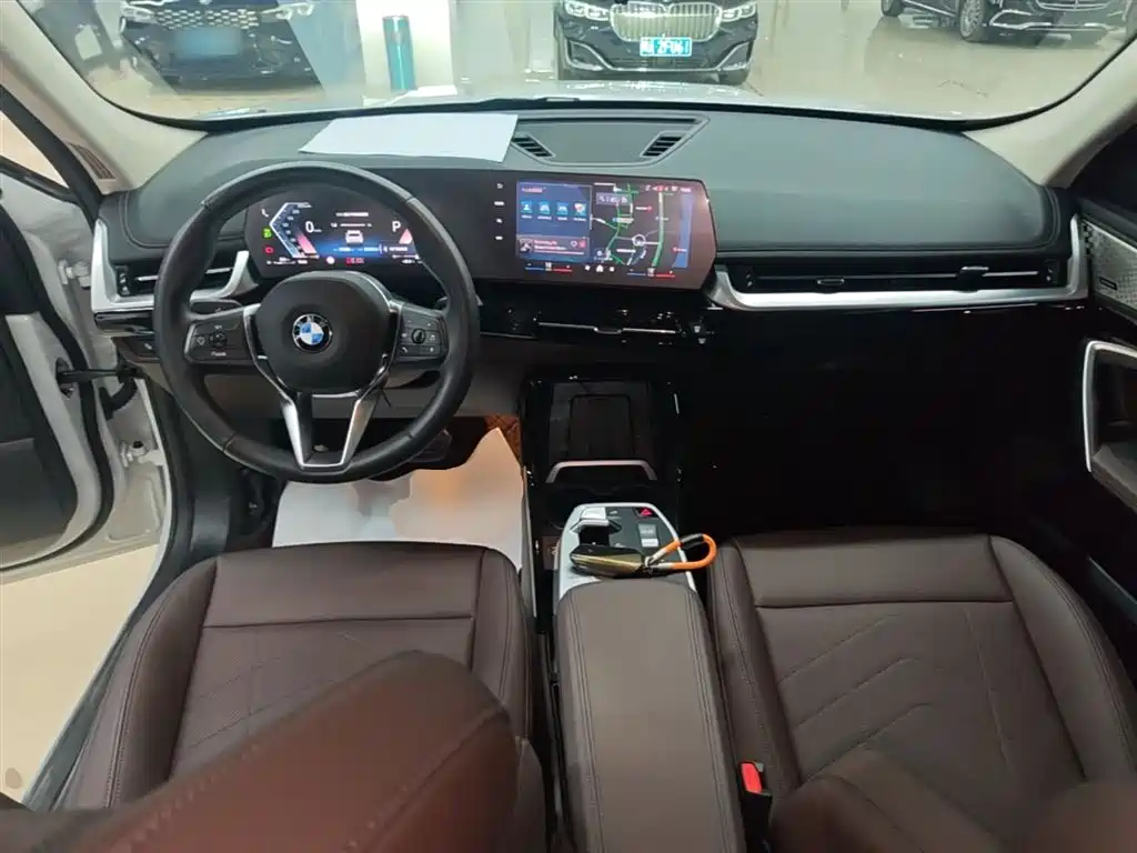 BMW X1 2023 sDrive25Li X