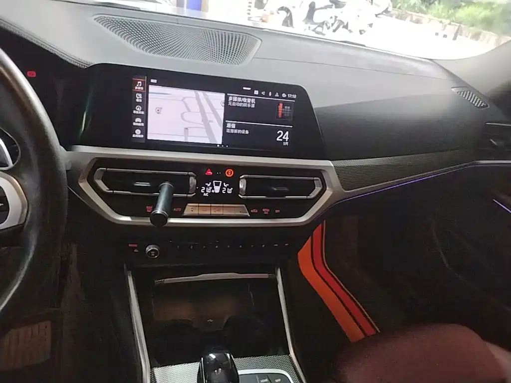 BMW 3 Series — миниатюра 13