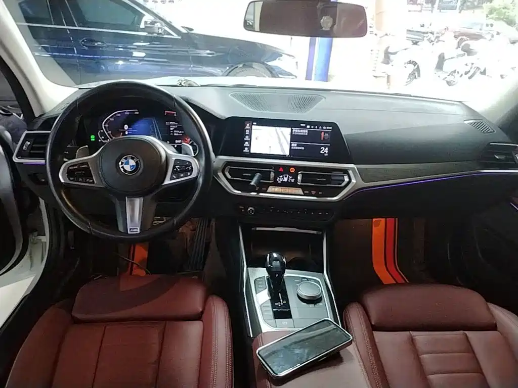 BMW 3 Series — миниатюра 10