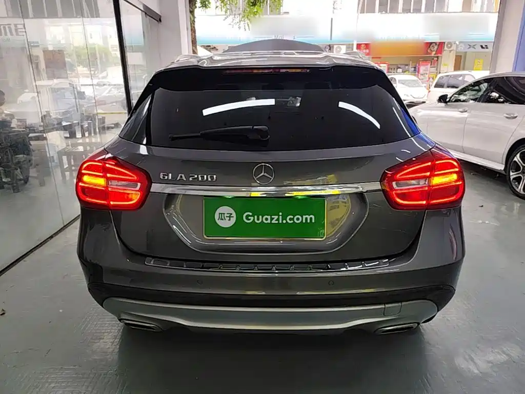 Mercedes-Benz GLA — миниатюра 6