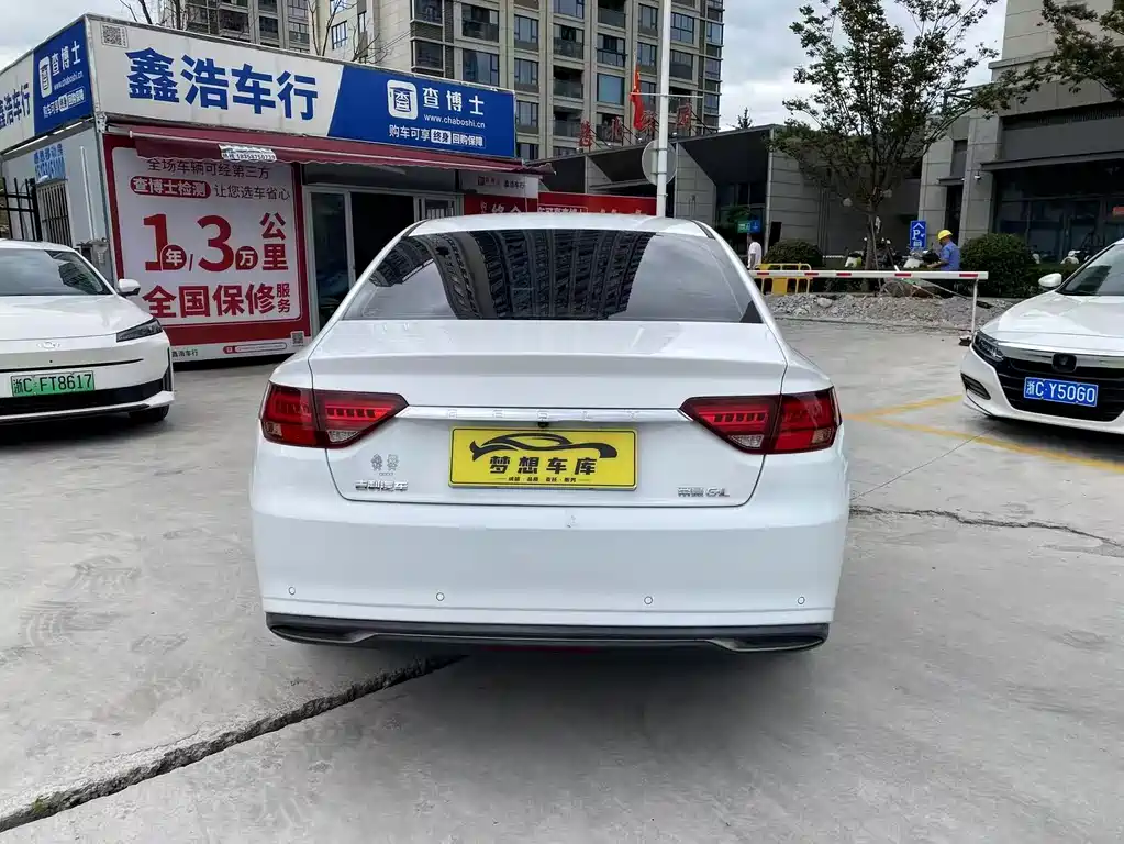 Geely Emgrand GL — миниатюра 6