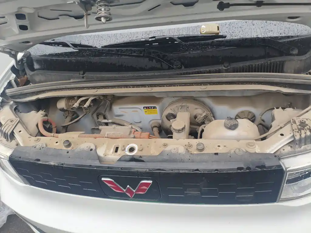 Wuling MINIEV — миниатюра 20