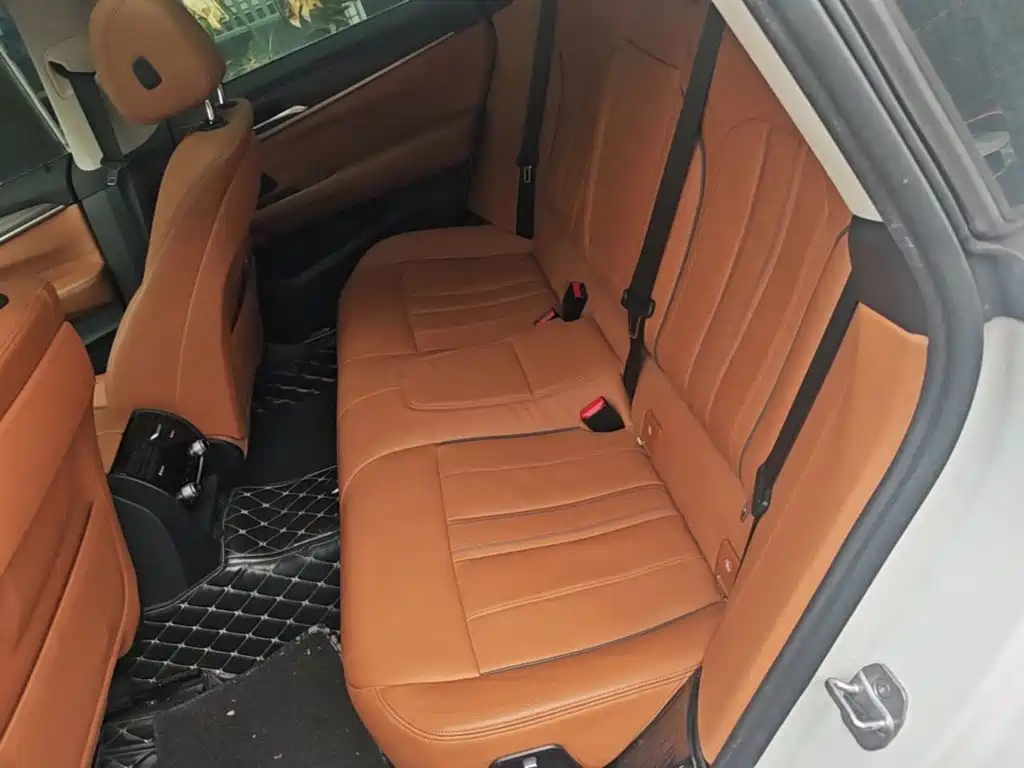 BMW 6 Series GT — миниатюра 17