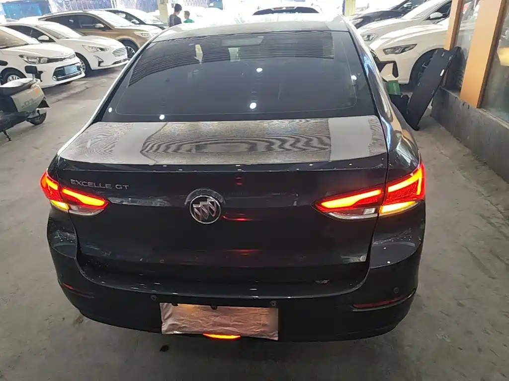 Buick Excelle — миниатюра 6