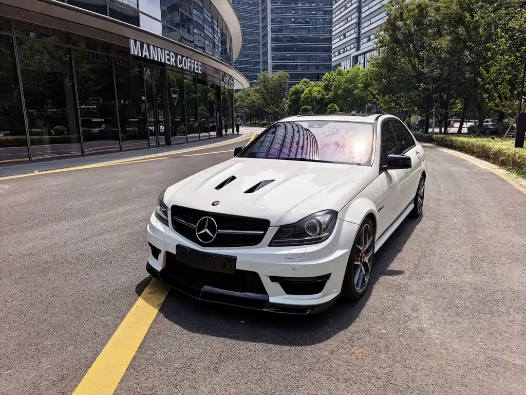 Mercedes-Benz C-Class AMG — миниатюра 3