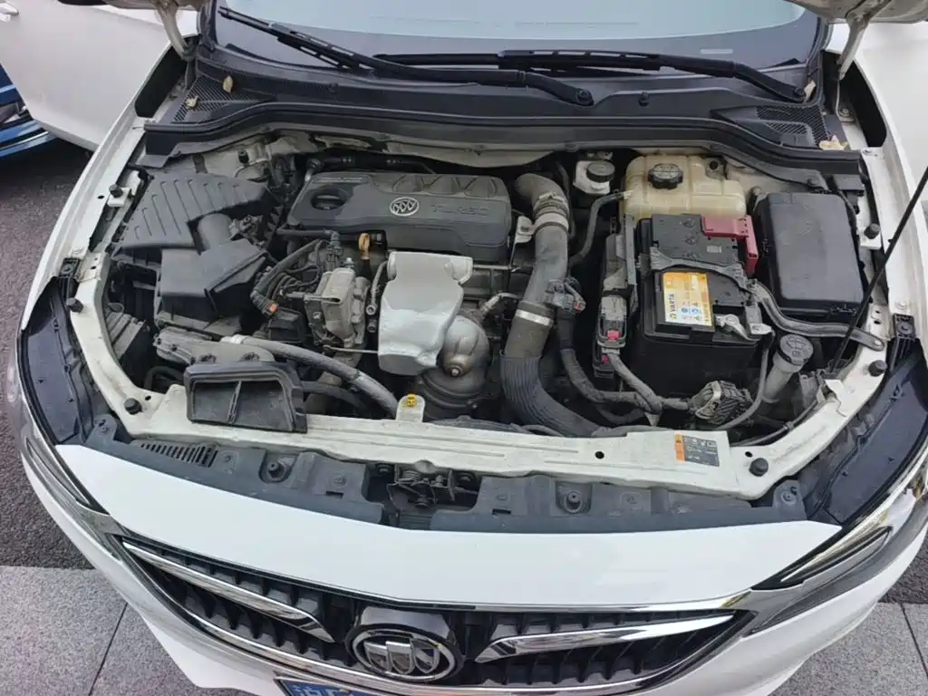 Buick Excelle — миниатюра 11