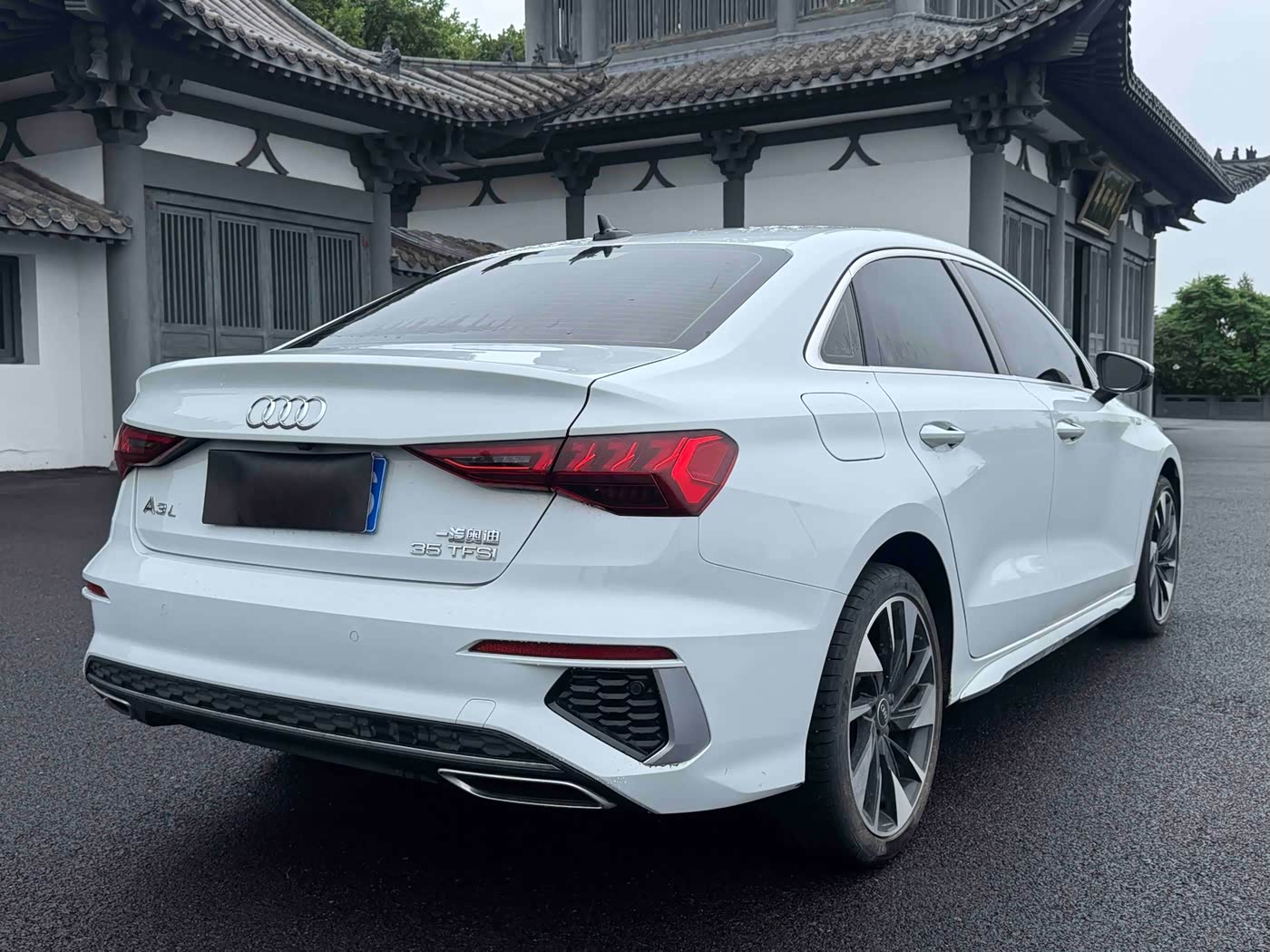 Audi A3 1.4 л 2022 г. Белый, пробег 43000 км