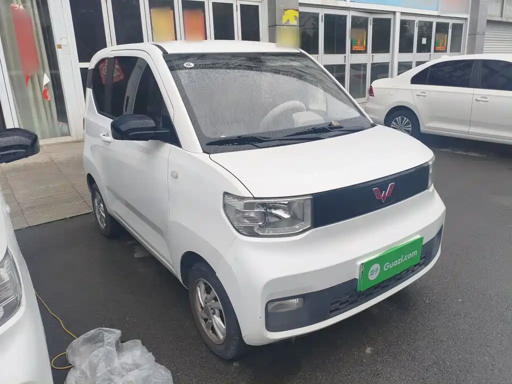 Wuling MINIEV — миниатюра 4