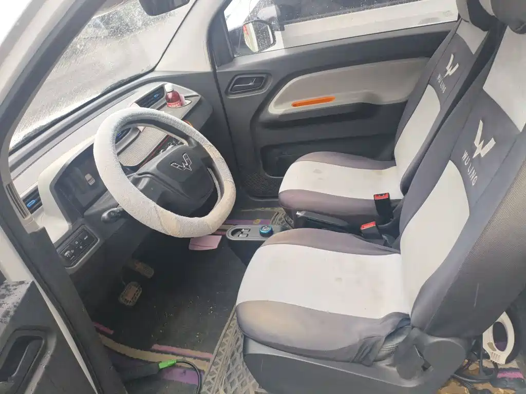 Wuling MINIEV — миниатюра 15