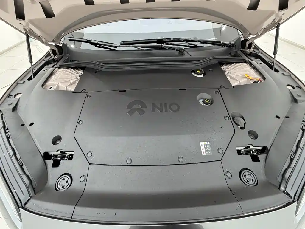 NIO ET5T — миниатюра 12