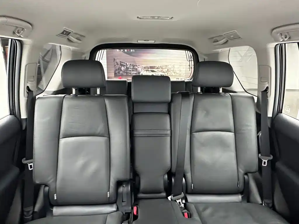 Toyota Prado (Import) — миниатюра 21