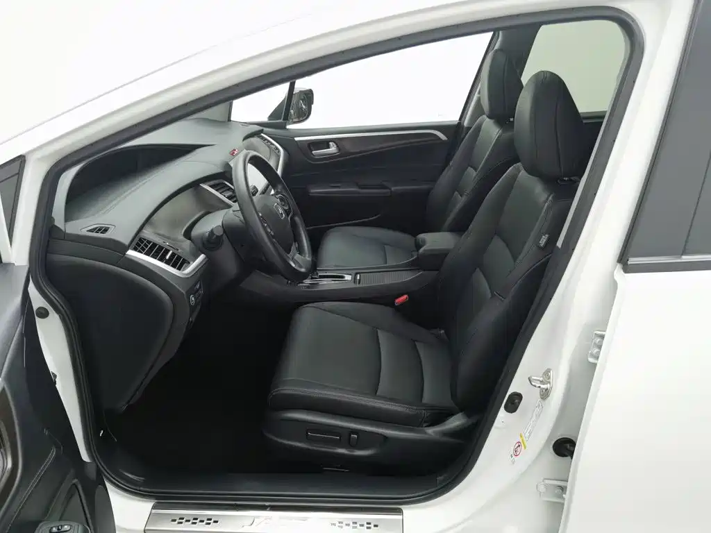 Honda Jade — миниатюра 10