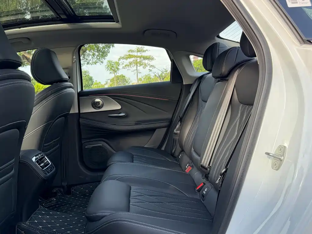 Chery Arrizo 8 — миниатюра 15