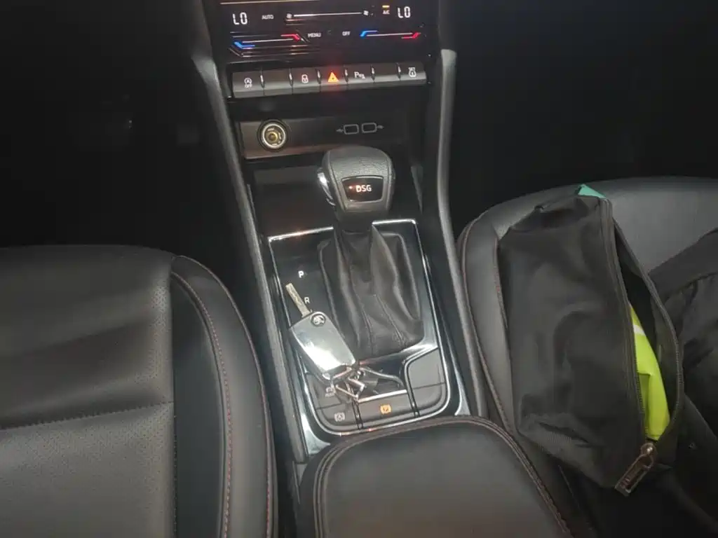 Skoda Karoq — миниатюра 14
