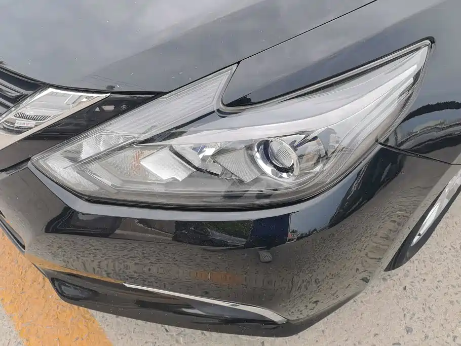 Nissan Teana — миниатюра 5
