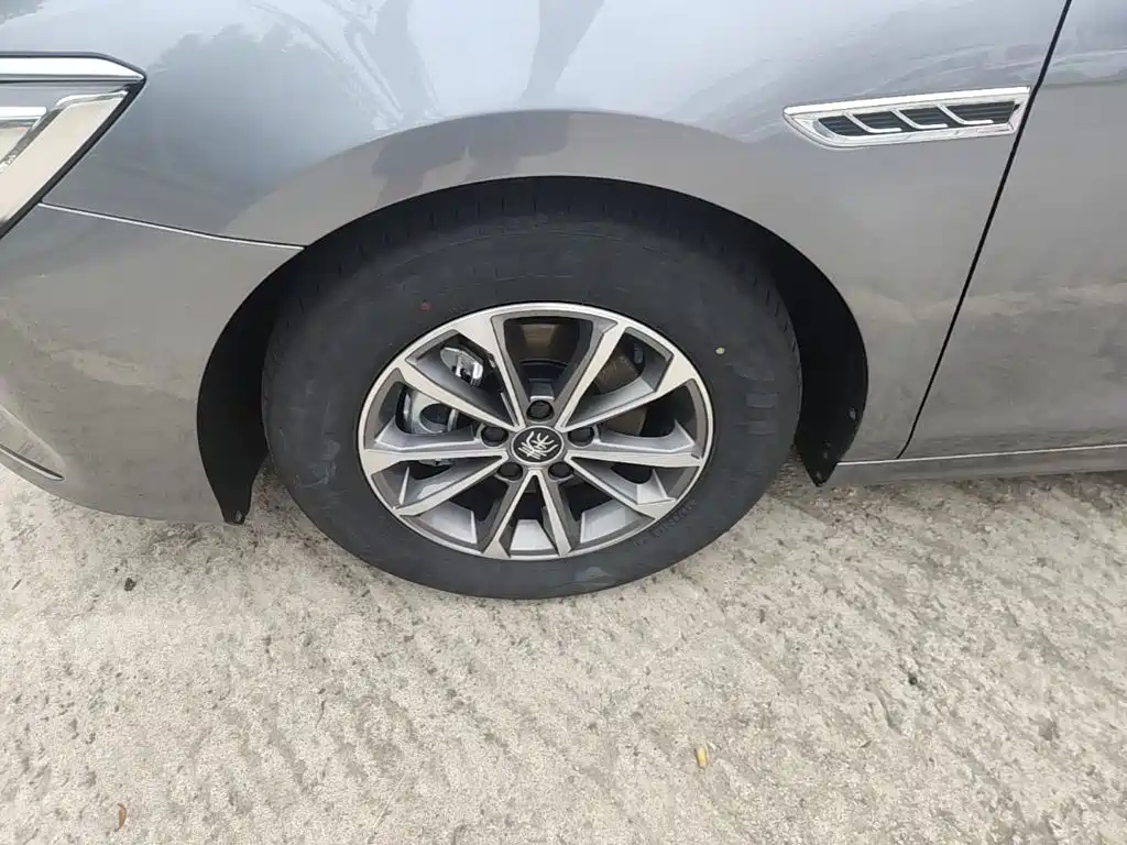 BYD Qin PLUS — миниатюра 23