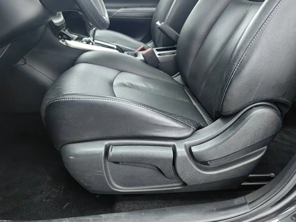 Nissan Sylphy — миниатюра 20