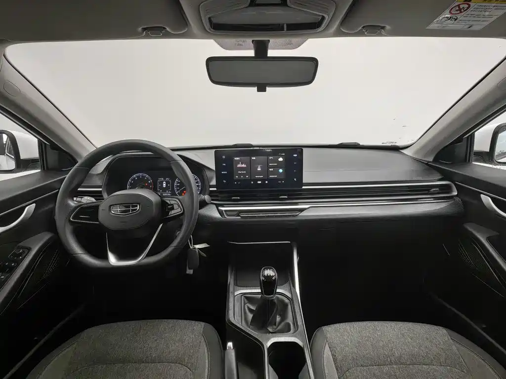 Geely Emgrand — миниатюра 5