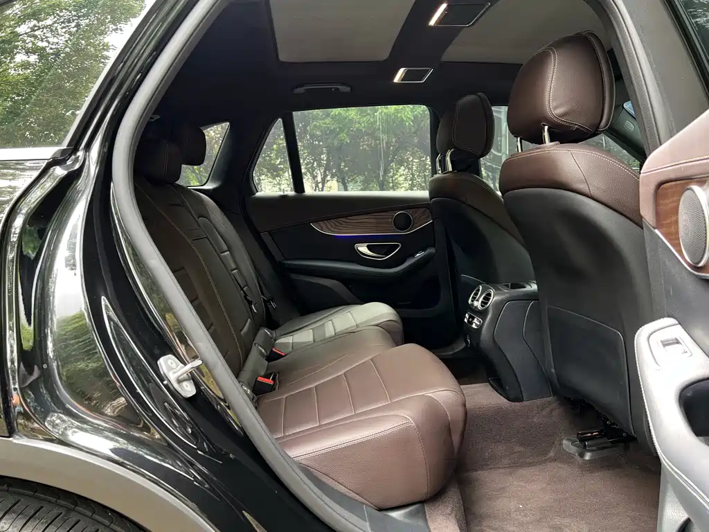 Mercedes-Benz GLC 2022 GLC 260 L 4MATIC Luxury