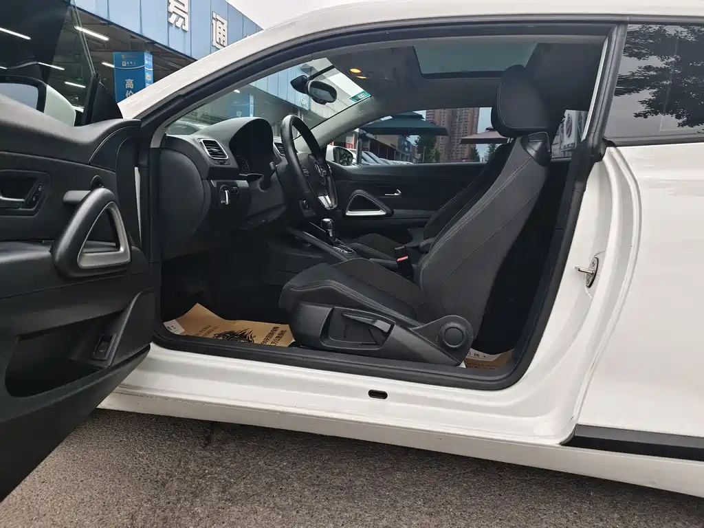 Volkswagen Scirocco — миниатюра 8