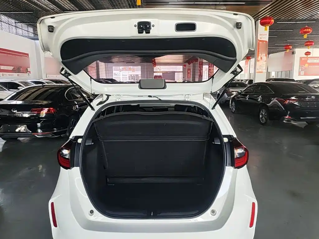 Honda Fit — миниатюра 19