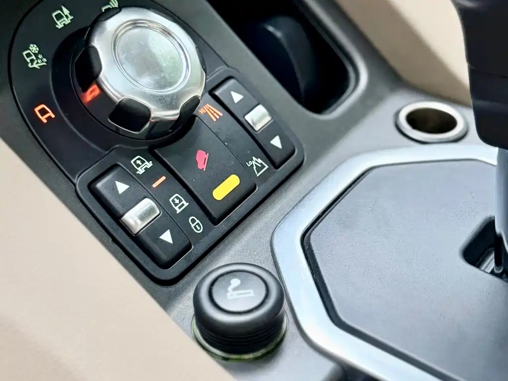 Land Rover Discovery — миниатюра 20