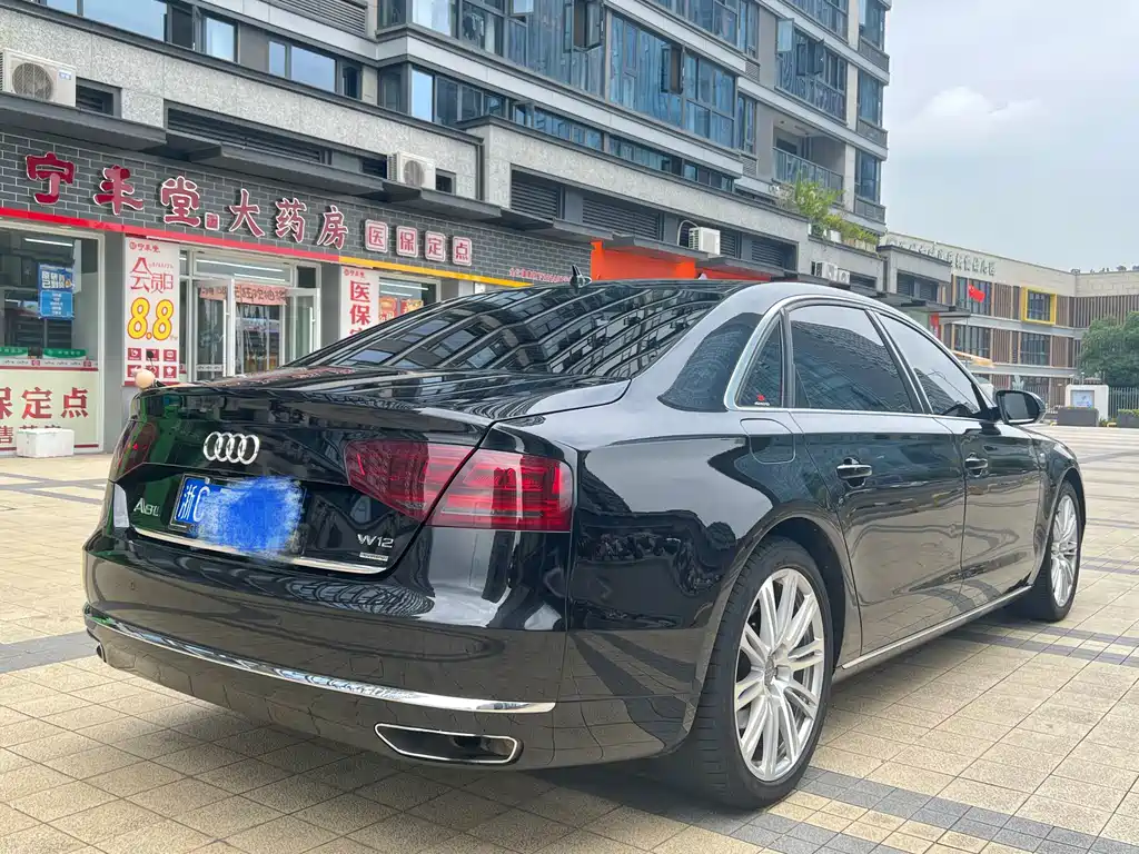 Audi A8 — миниатюра 20