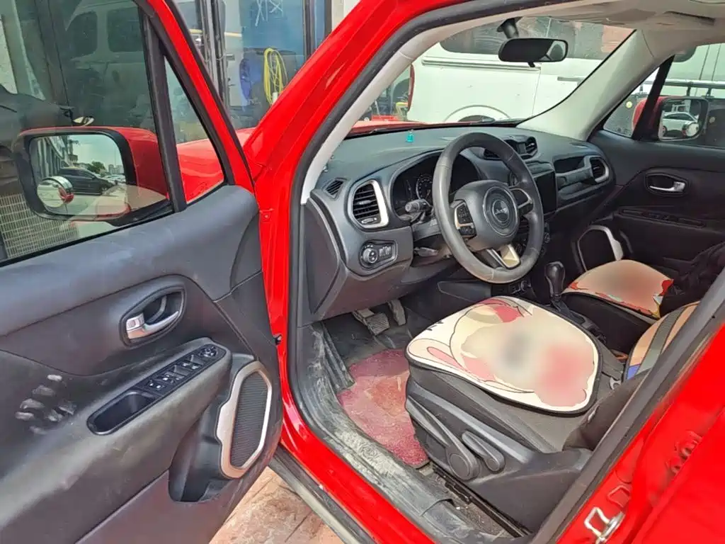 Jeep Renegade — миниатюра 16