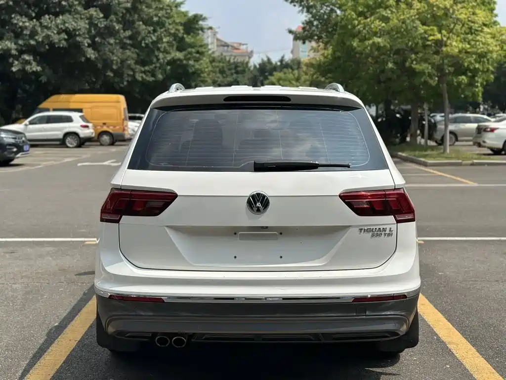 Volkswagen Tiguan L — миниатюра 7