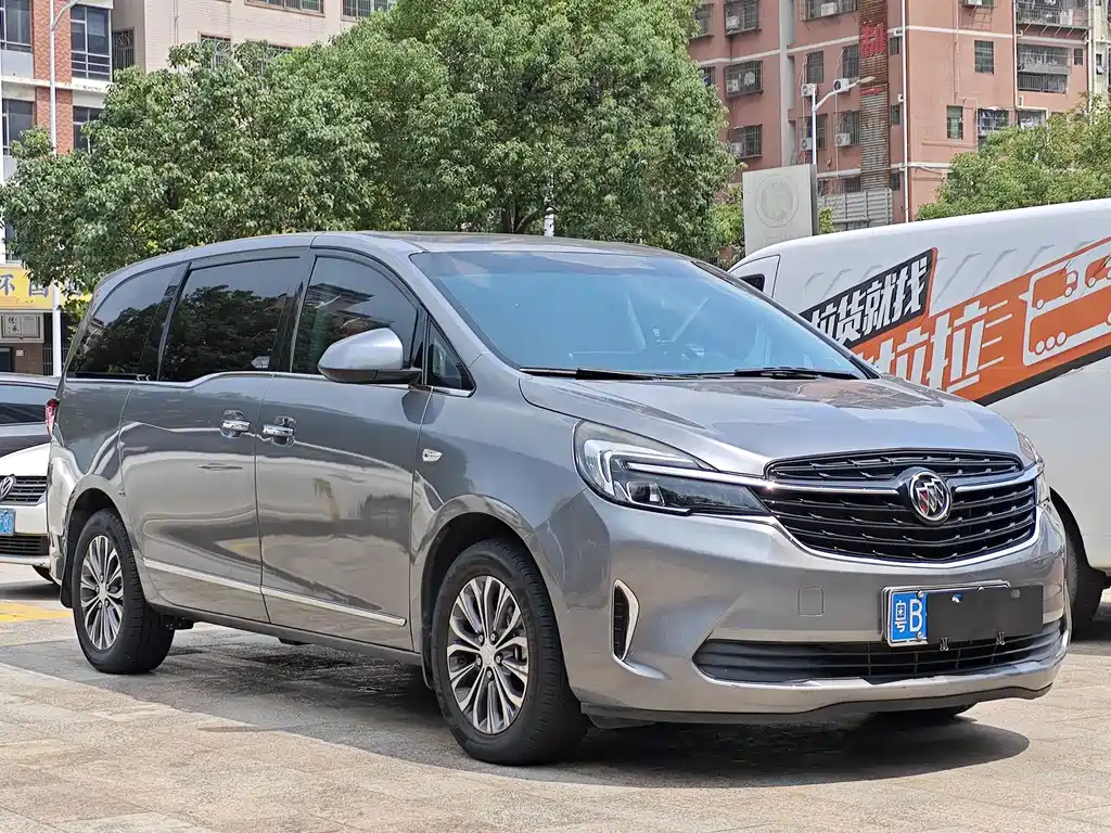 Buick GL8 — миниатюра 3