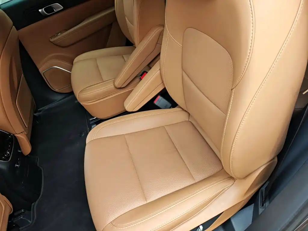 Li Auto Li ONE — миниатюра 17