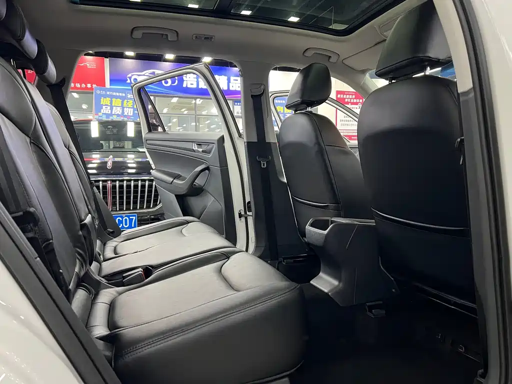 Skoda Kodiaq — миниатюра 8