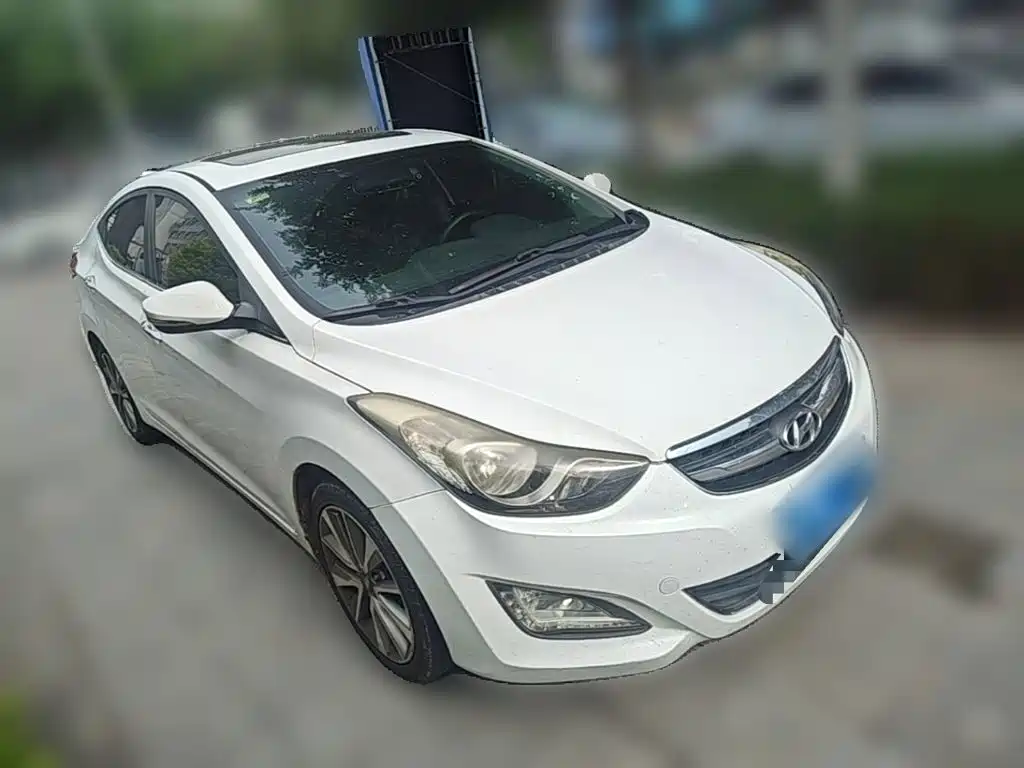 Hyundai Elantra Langdong — миниатюра 7