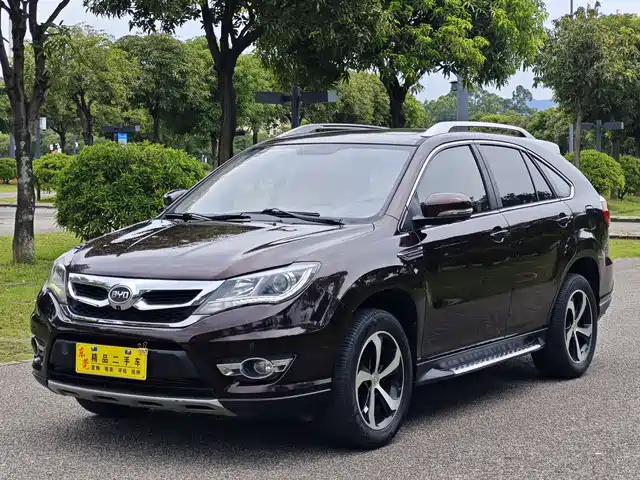 2016 BYD S7