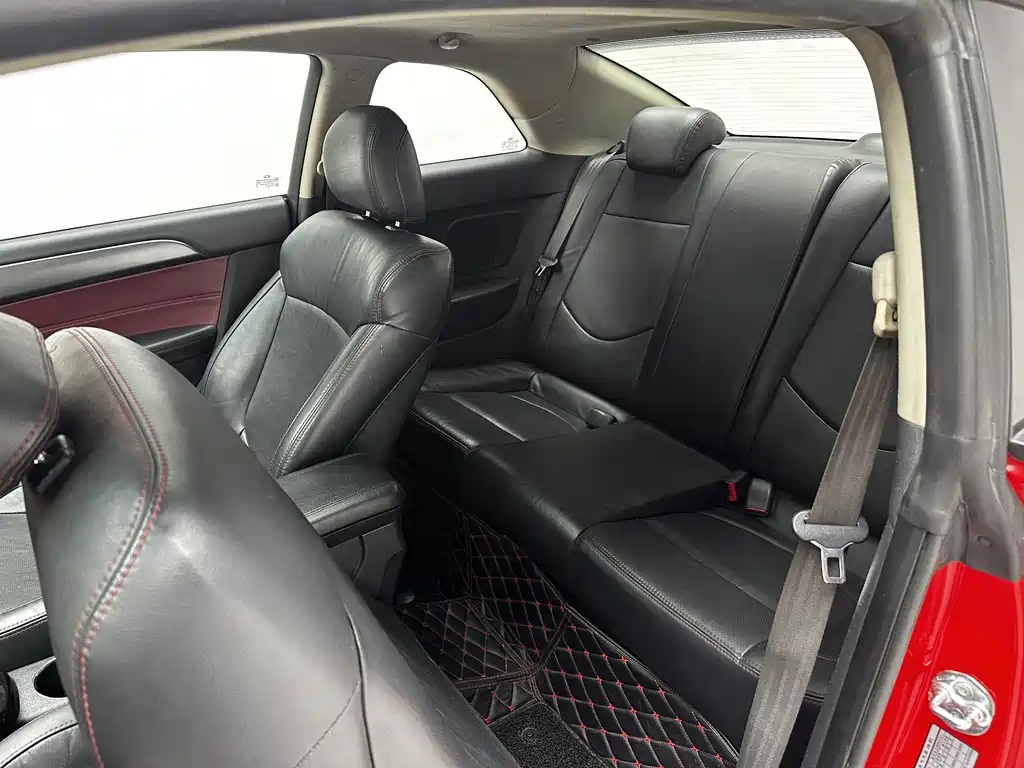 Kia Shuma — миниатюра 9