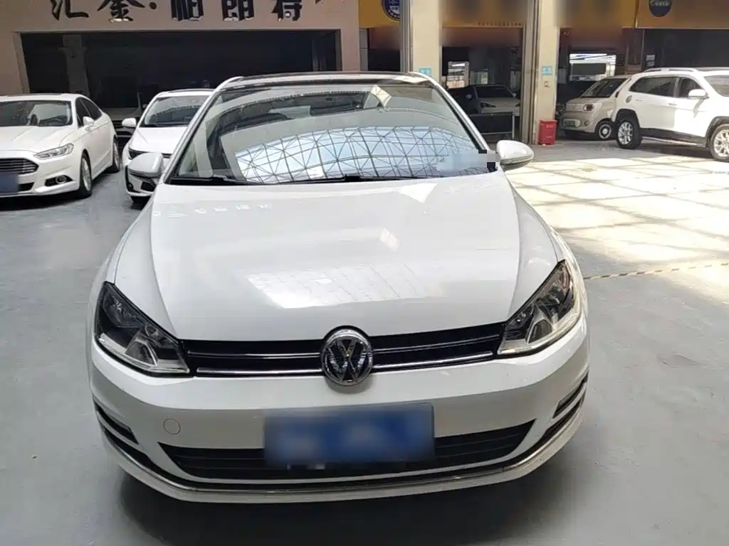 Volkswagen Golf — миниатюра 3