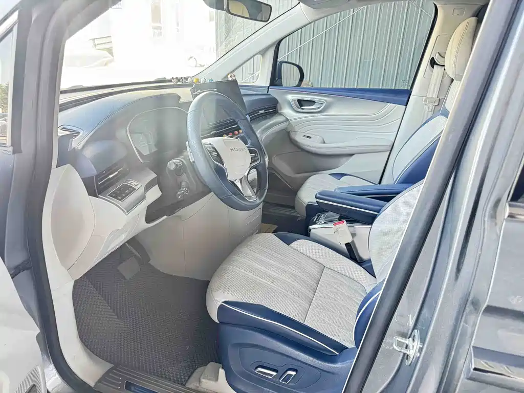 Roewe iMAX8 — миниатюра 2
